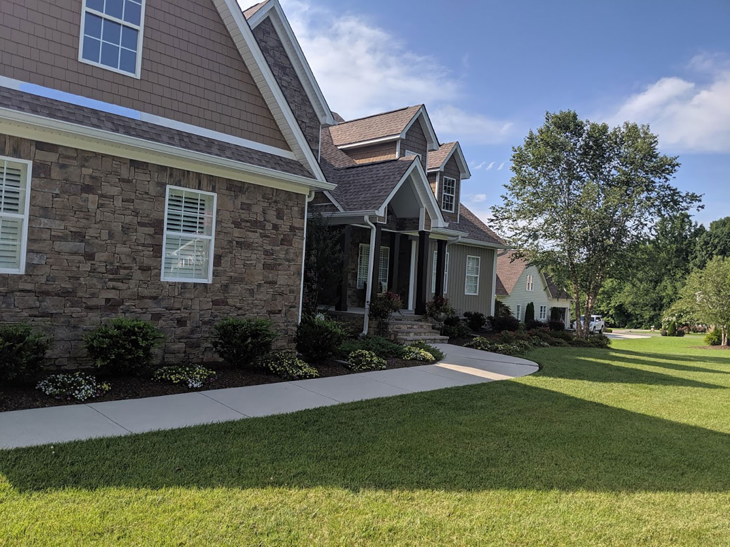 Seamless Gutter Installation | Higher Ground of Chattanooga